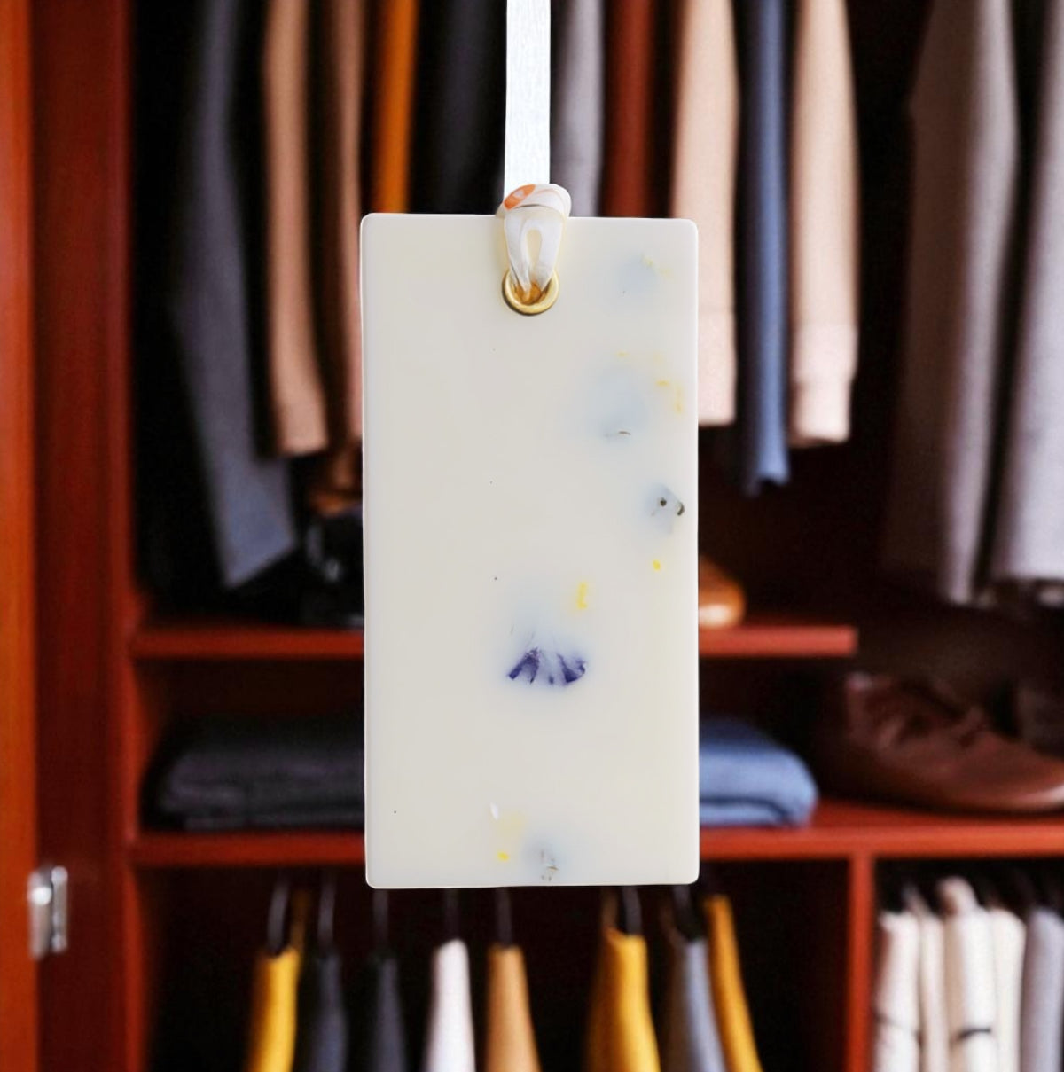 Vaadi - Lillies & Lilacs